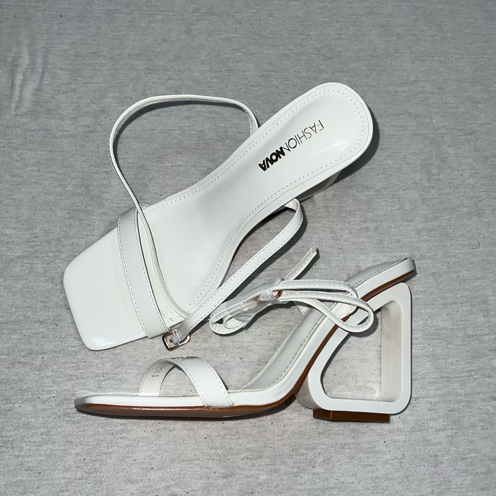 Fashion Nova White Heels with Triangle